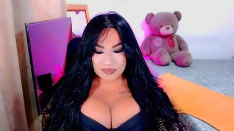    online show from December 17, 2024, 8:10 pm