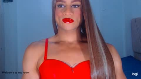 Snapshot of valentinaxxxdoll chatting on August 6, 2026, 6:54 pm VALENTINA online show from August 6, 2026, 6:54 pm