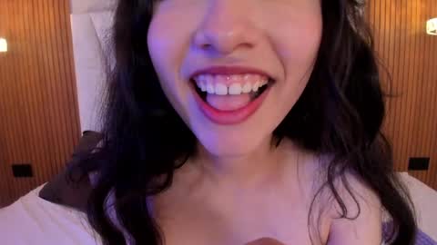 Valentine online show from May 22, 2026, 1:17 pm