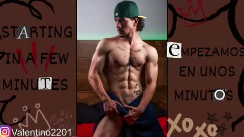 valentino online show from December 16, 2025, 1:10 am