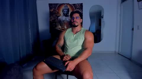 Snapshot of valentino_dossantos chatting on September 24, 2025, 10:02 pm    online show from September 24, 2025, 10:02 pm