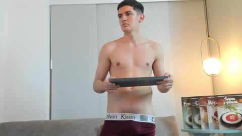 ValentinoCerati online show from December 9, 2024, 8:00 am