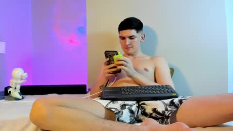 ValentinoCerati online show from February 6, 2025, 3:48 am