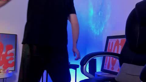 ValentinoCerati online show from October 11, 2025, 3:17 am