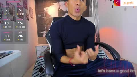 valentino online show from February 10, 2026, 2:21 pm