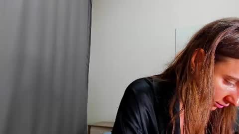 Kate online show from August 7, 2026, 2:13 am