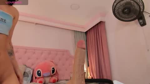 Vale Toro  online show from November 23, 2025, 11:32 am