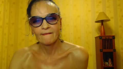 valentijm online show from January 27, 2025, 9:00 pm