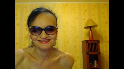 valentijm online show from February 5, 2025, 4:25 pm