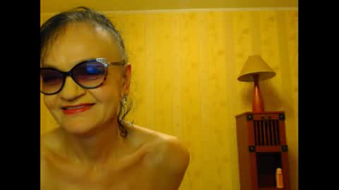 valentijm online show from March 3, 2025, 9:11 am