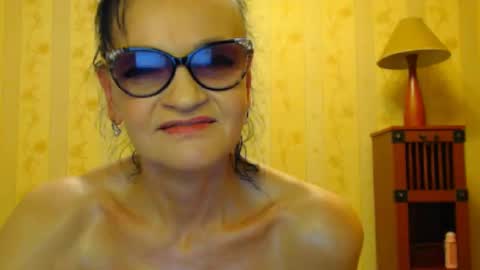 valentijm online show from March 3, 2025, 11:14 pm