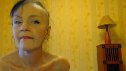 valentijm online show from March 4, 2025, 9:40 am