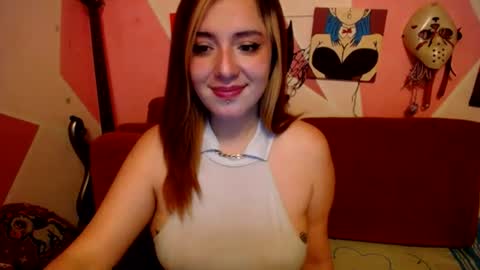 Snapshot of valeri_cove chatting on June 25, 2026, 8:57 pm Valeri Cove online show from June 25, 2026, 8:57 pm