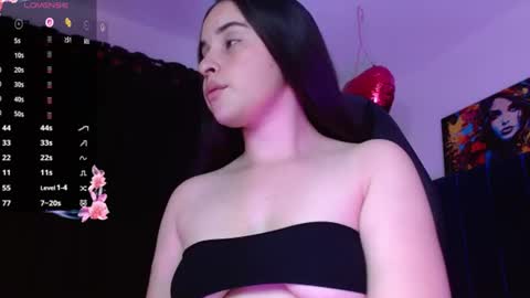 valeri_sotoo online show from June 25, 2026, 1:26 pm