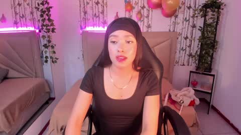 valeria online show from May 13, 2026, 7:33 pm