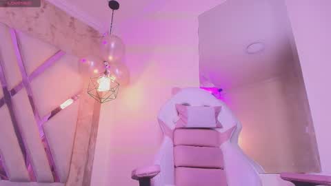 valeria_marquez_ online show from September 15, 2025, 12:49 pm