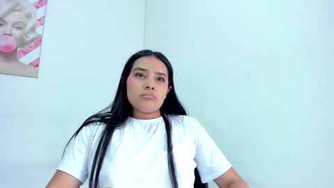 Snapshot of valeria_miller69 chatting on April 23, 2026, 5:37 pm valeria_miller69 online show from April 23, 2026, 5:37 pm