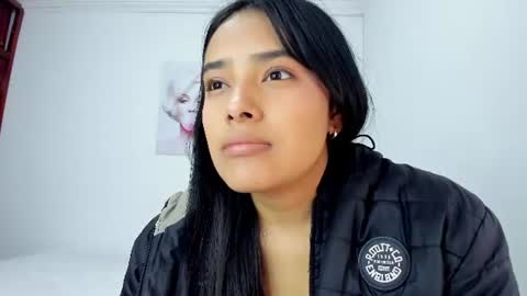 valeria_miller69 online show from July 12, 2026, 3:03 pm