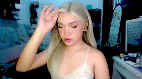 VALERIA online show from May 1, 2026, 11:37 am