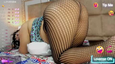 Costume lover online show from January 17, 2025, 8:44 pm