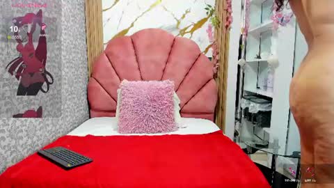 Costume lover online show from June 18, 2026, 7:07 pm