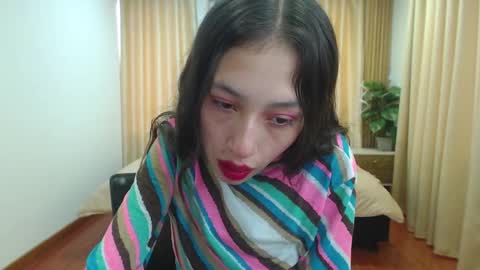 valeria_roussi online show from October 1, 2025, 3:07 pm