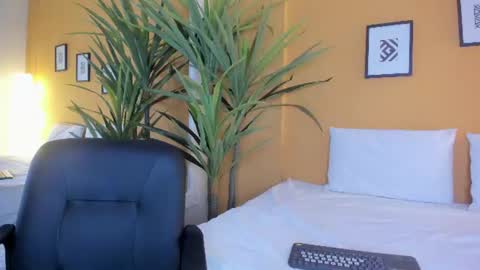 valeria_rua online show from July 1, 2026, 10:50 am