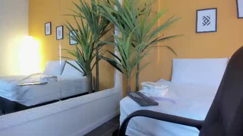 valeria_rua online show from July 4, 2026, 10:54 am