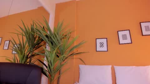 valeria_rua online show from July 5, 2026, 11:06 am