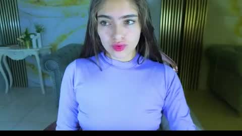 valeriaa_s online show from June 19, 2026, 12:09 pm