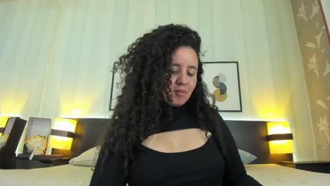 Valeria online show from March 7, 2025, 7:27 pm