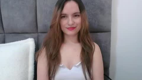 valeriafrannco online show from January 11, 2025, 4:57 pm