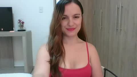 valeriafrannco online show from January 28, 2025, 1:18 am