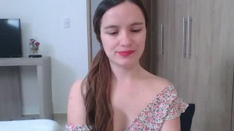 valeriafrannco online show from January 29, 2025, 6:28 pm