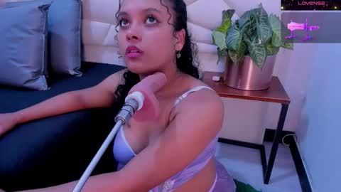 Valeria online show from March 11, 2026, 1:44 am