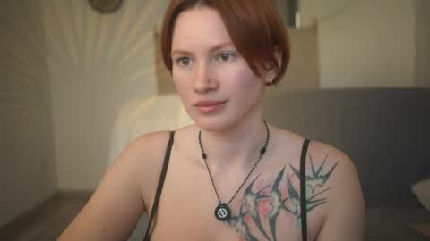 Valeria online show from May 4, 2026, 1:07 pm