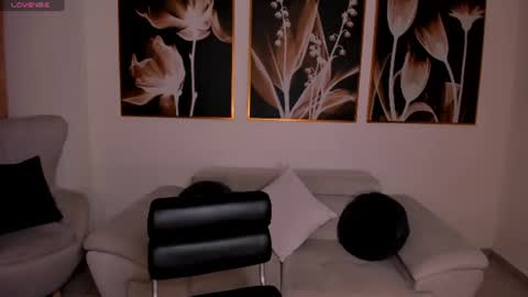 Valeria online show from June 21, 2026, 4:53 pm