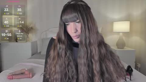 Valeria online show from October 17, 2025, 5:43 am