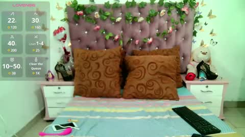 La valerie26 online show from January 19, 2025, 4:12 am