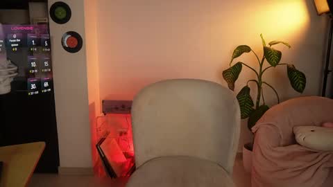 Snapshot of valerie07 chatting on May 22, 2026, 3:35 am valerie07 online show from May 22, 2026, 3:35 am