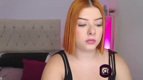 Snapshot of valerie_21 chatting on December 4, 2024, 9:07 am Valeriee online show from December 4, 2024, 9:07 am