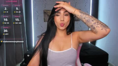 Snapshot of valerie_corthez chatting on May 12, 2026, 6:49 pm VALERIE online show from May 12, 2026, 6:49 pm