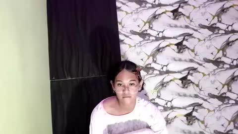 Snapshot of valerie_lure chatting on June 3, 2026, 2:33 pm addy online show from June 3, 2026, 2:33 pm