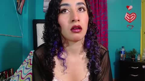 Snapshot of valerie_mase chatting on September 23, 2025, 5:49 pm vale online show from September 23, 2025, 5:49 pm