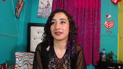 Snapshot of valerie_mase chatting on September 26, 2025, 7:07 pm vale online show from September 26, 2025, 7:07 pm