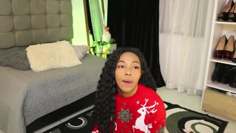 Valerie Style3 online show from December 16, 2024, 4:02 am