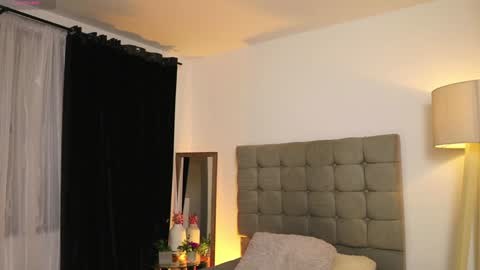 Valerie Style3 online show from December 27, 2024, 3:53 am