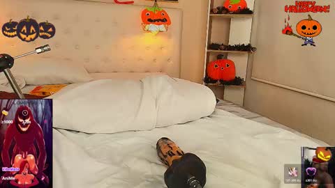 Snapshot of valeriee_lya chatting on October 24, 2025, 9:44 pm Valerie online show from October 24, 2025, 9:44 pm