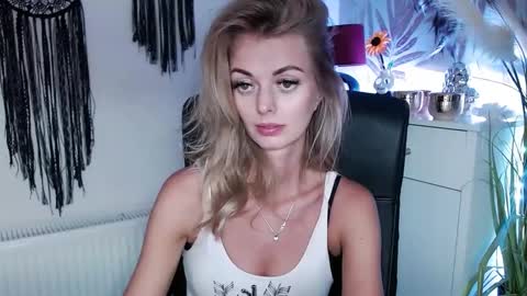 Valerie  online show from January 30, 2025, 12:06 pm