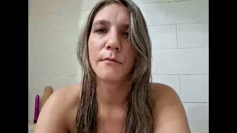 Snapshot of valerierayne13 chatting on February 7, 2026, 7:34 am ValerieRayne online show from February 7, 2026, 7:34 am